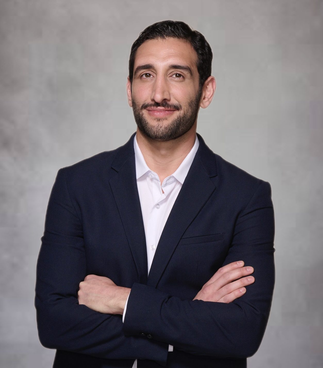 Amir Moarefi, MD | LA Sight Aesthetic Expert